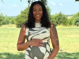 Surrogate Mum Gives Birth After Defying Contract Parents’ Wish To Abort Pregnancy