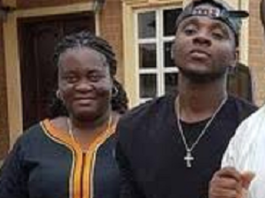 Singer Kizz Daniel Loses Mum 1 Year After Wife’s Mum And His Child Earlier On